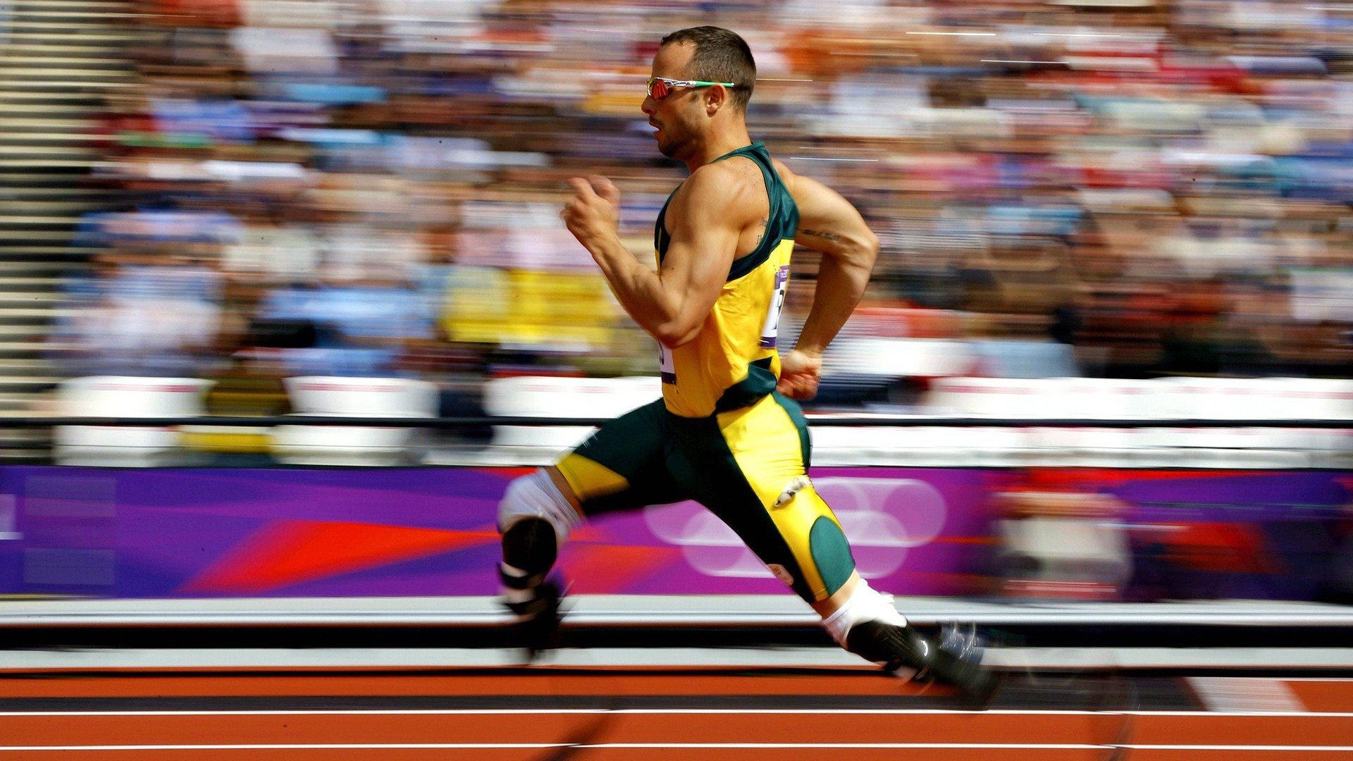 开云首页登录-赛场“场外战”,明星的“带货”狂潮